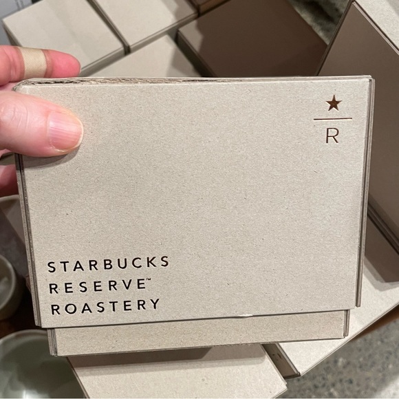 Starbucks Reserve Bevel mug in speckled bone Starbucks Reserve mug 16 fl oz - Picture 2 of 9